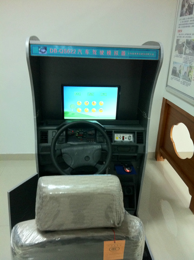 ��܇�{�ģ�M��