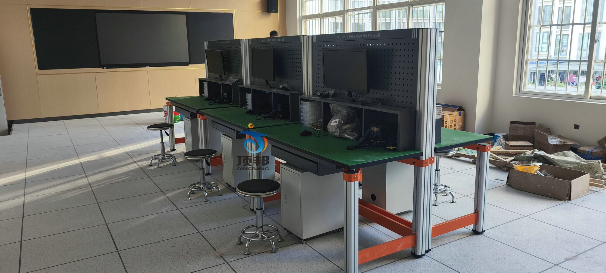 計算機裝調與維修技能鑒定裝置