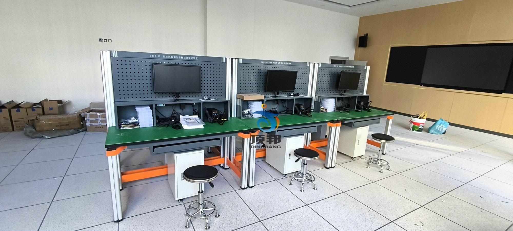 計算機裝調與維修技能鑒定裝置